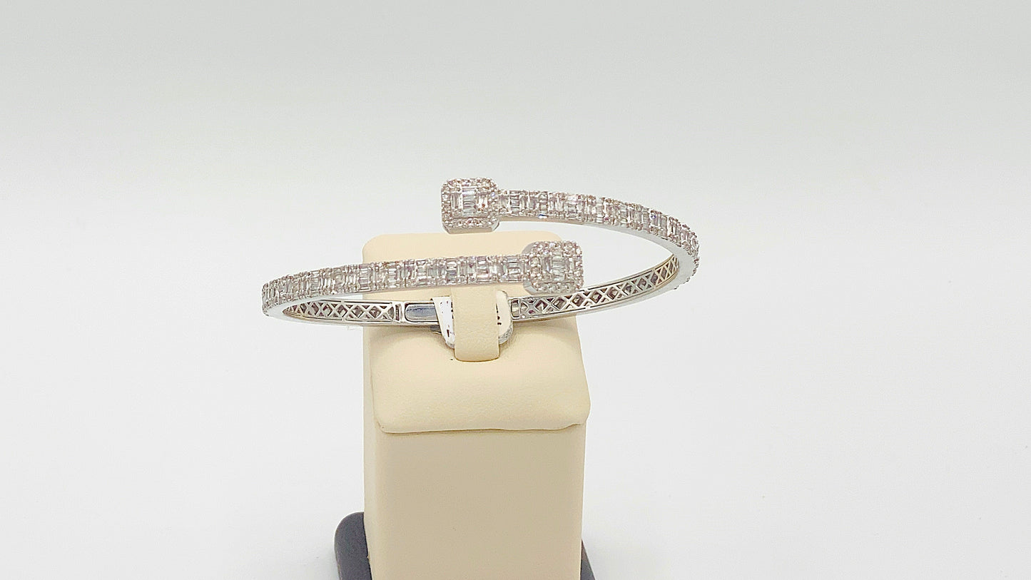 10K White Gold Bangle 3.17CT Diamonds
