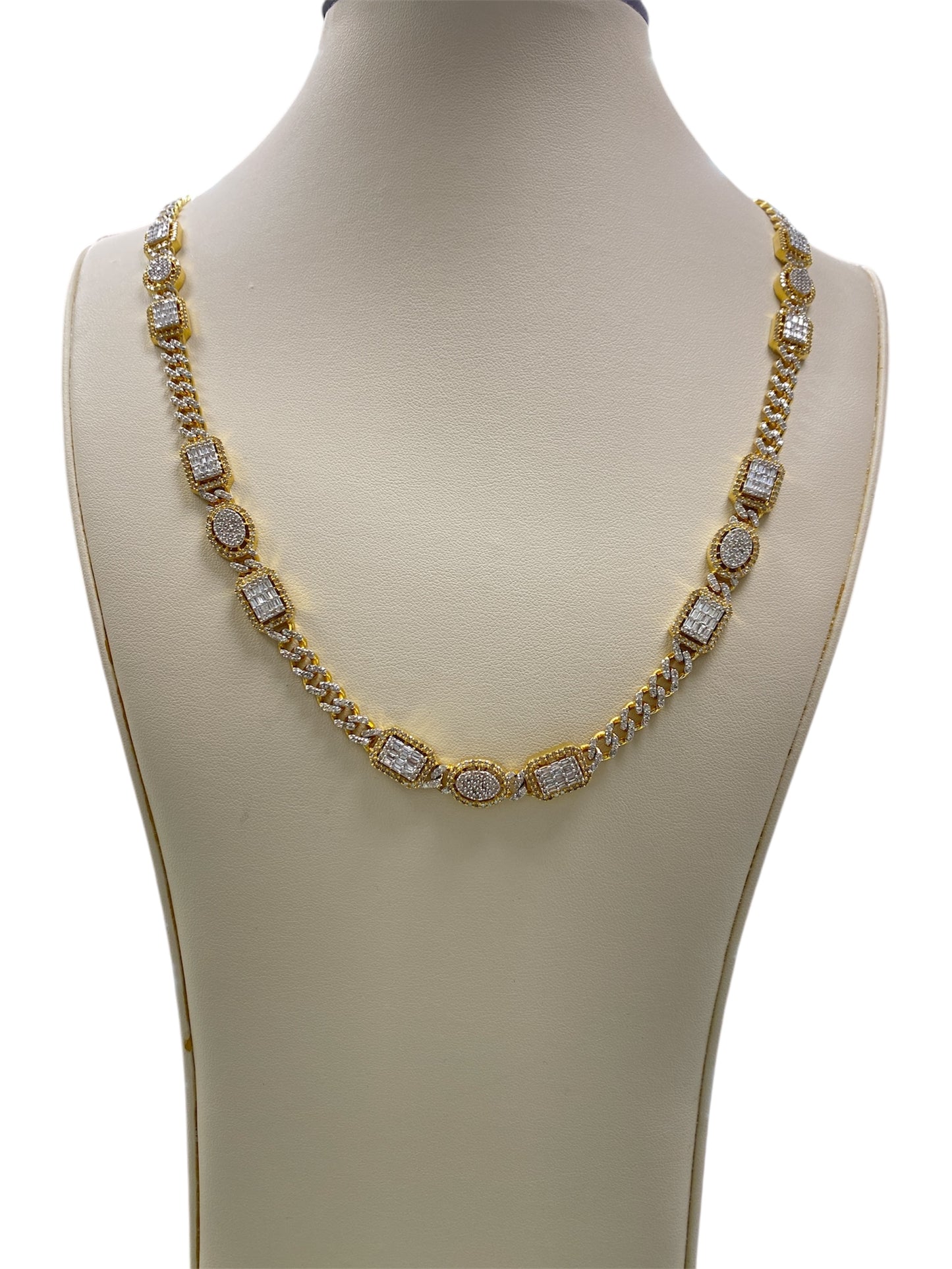 10K Yellow Gold Diamond Necklace with 10.6Ct Diamonds