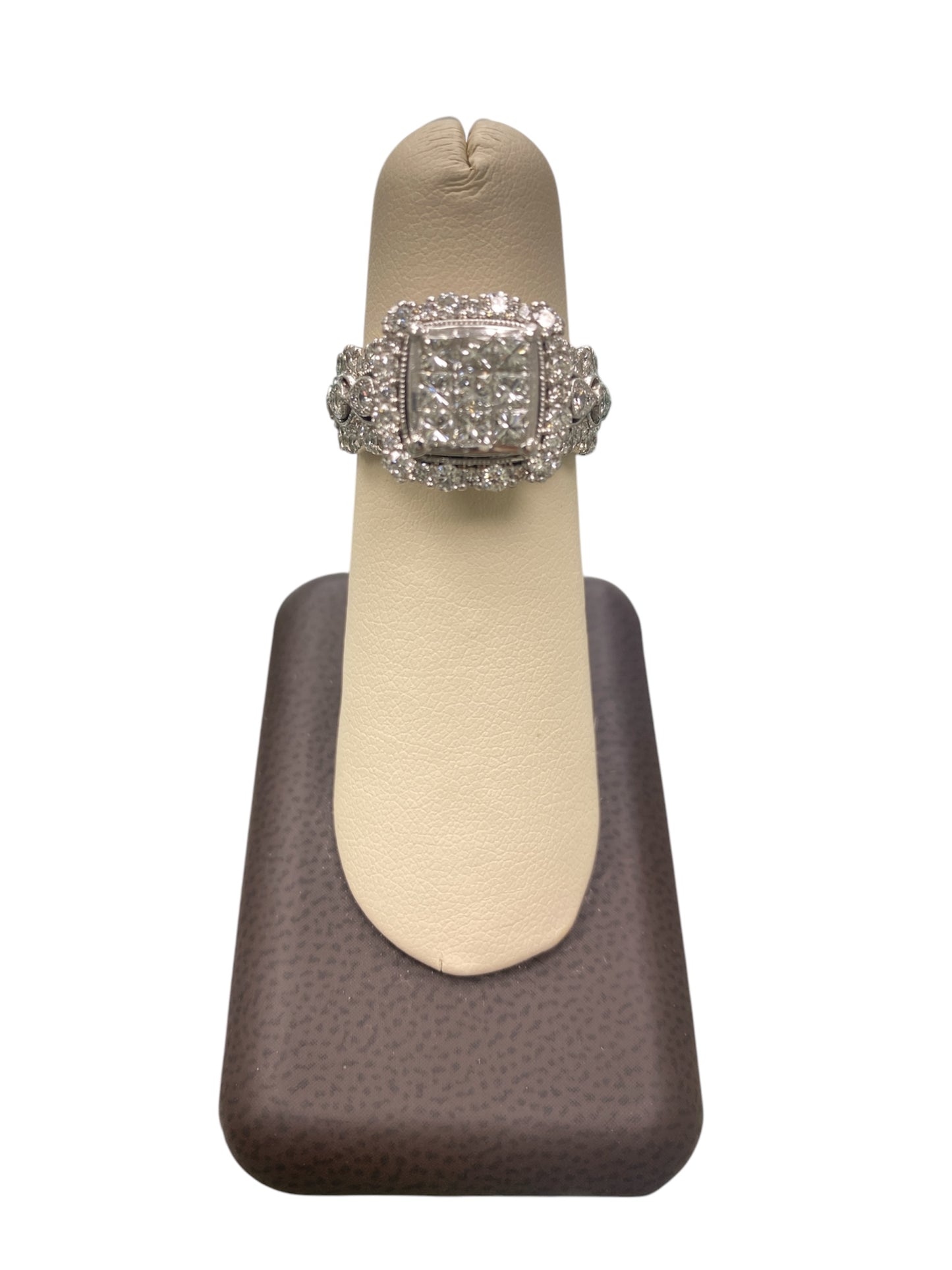 14K White Gold Cluster Ring with 2.0Ct Diamonds