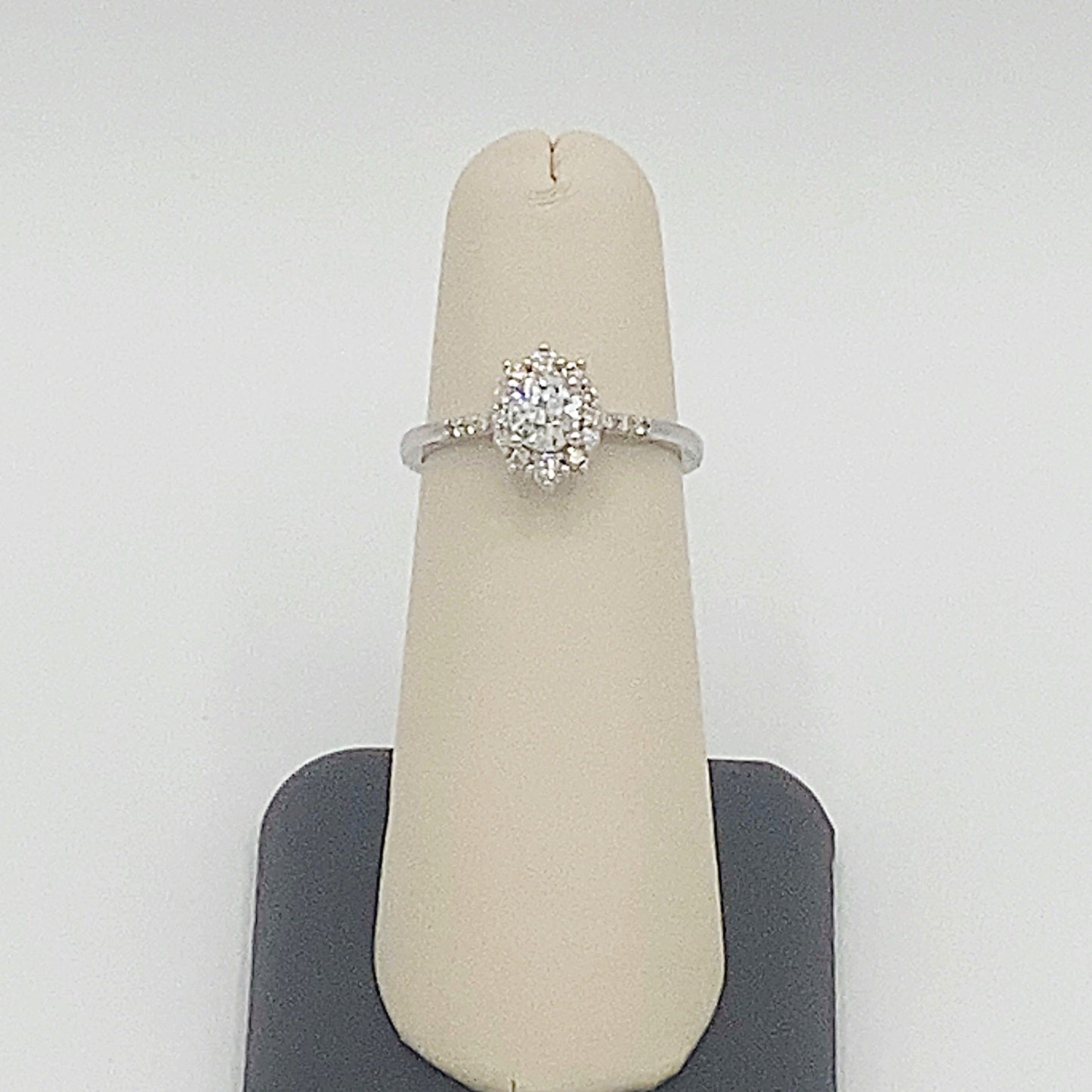 14K White Gold Ring 0.82CT Diamond