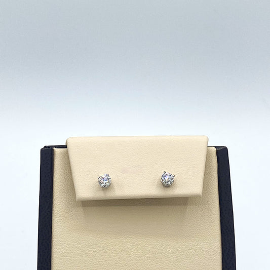 14K White Gold Stud Earring 0.67CT Diamond