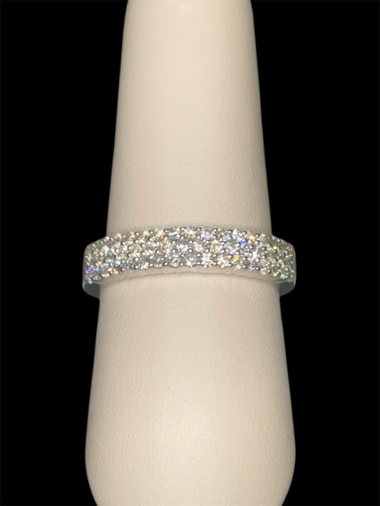 10K White Gold Diamond Ring with 0.85CT