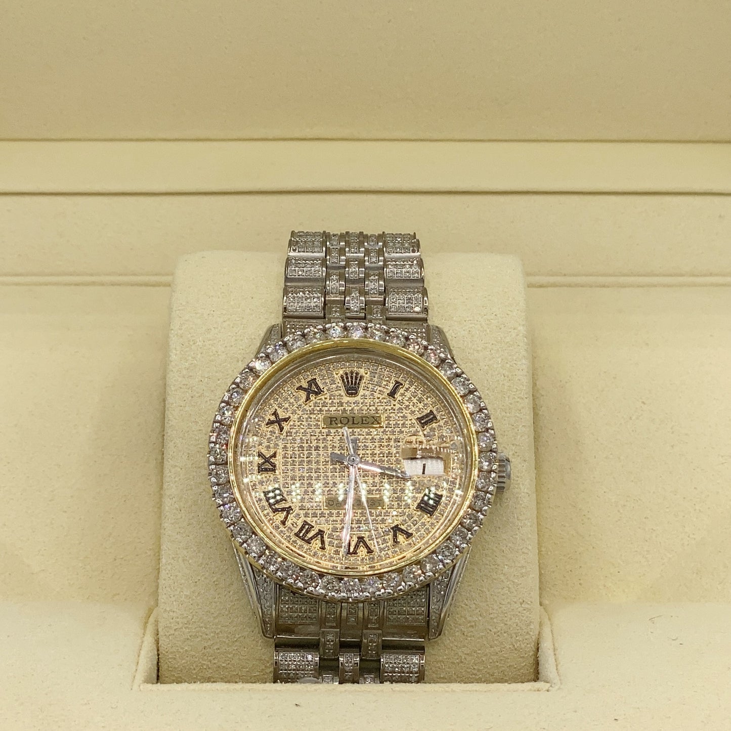 34MM Rolex Watch with Diamond