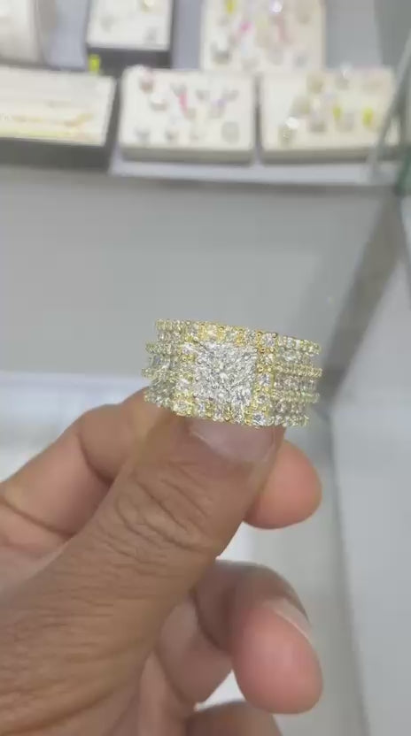10K YG 3.09CT Ladies Diamond Ring